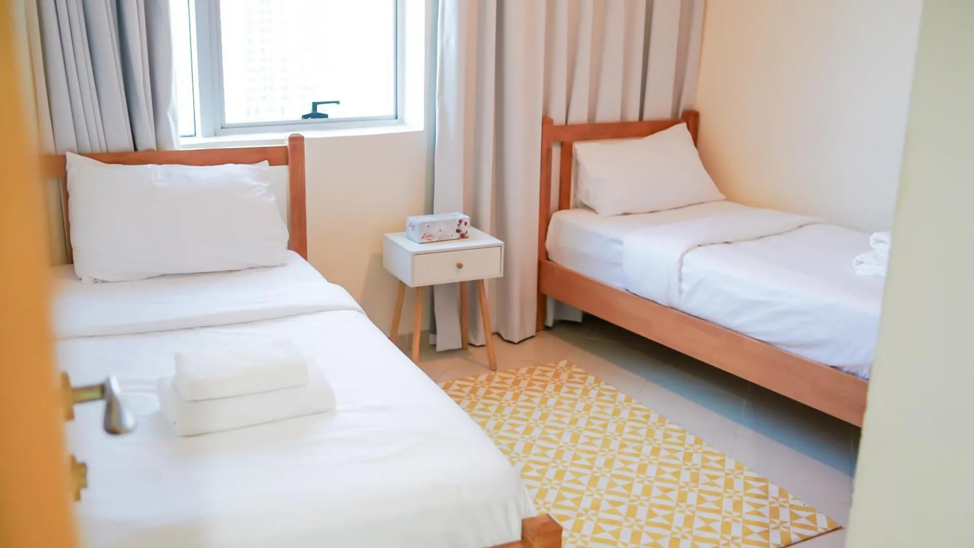Spacious 2 Bed Apt At Marina High Floor Dubai 0*,  United Arab Emirates