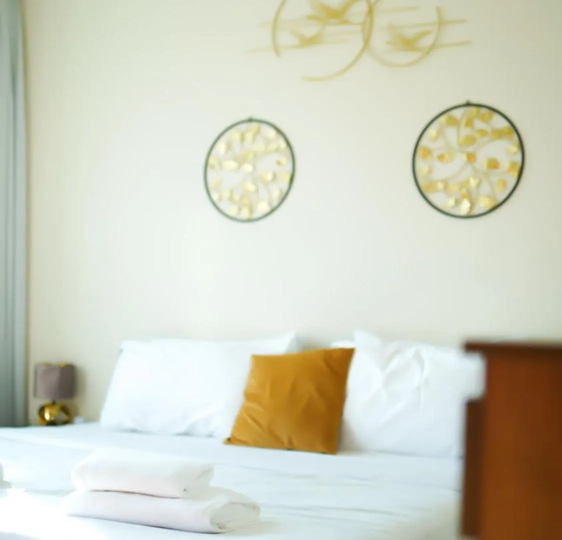 Spacious 2 Bed Apt At Marina High Floor Dubaj