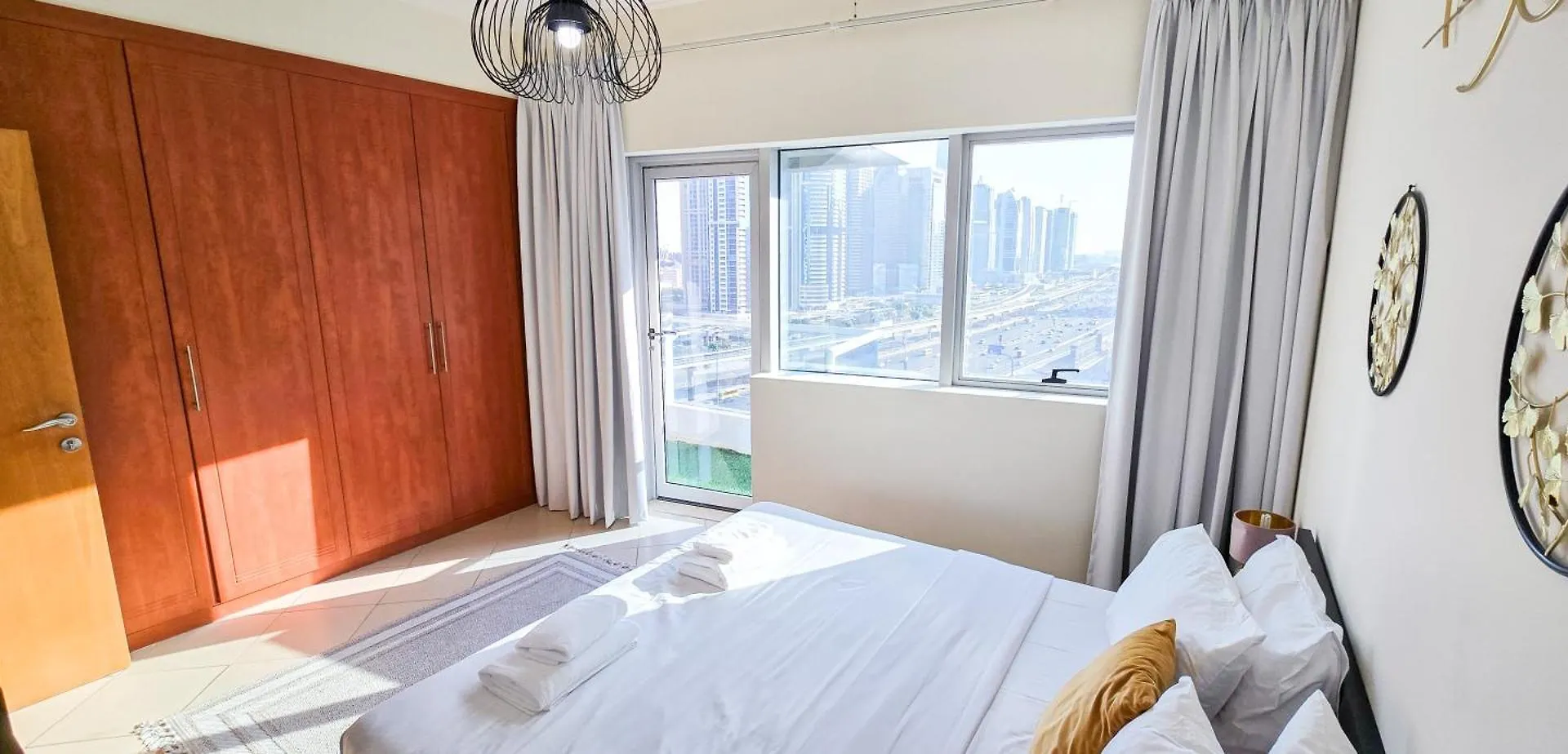Spacious 2 Bed Apt At Marina High Floor Dubai 0*,  United Arab Emirates