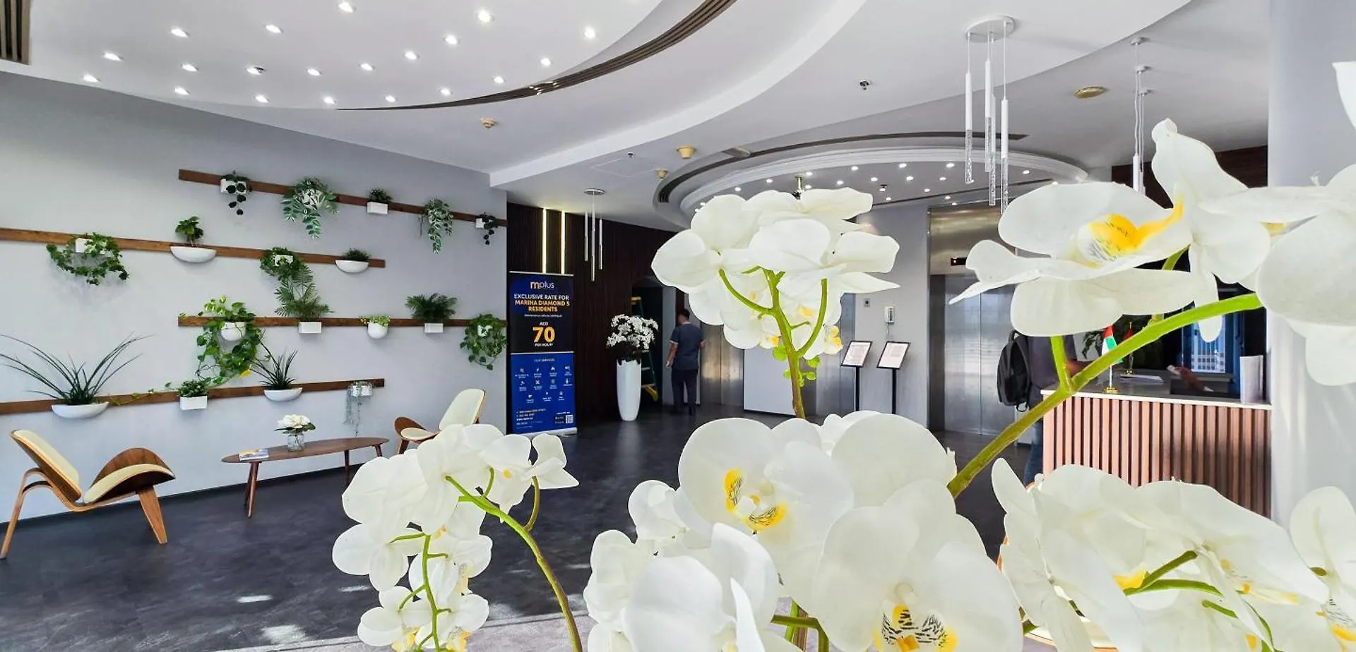 Spacious 2 Bed Apt At Marina High Floor Dubai 0*,  United Arab Emirates