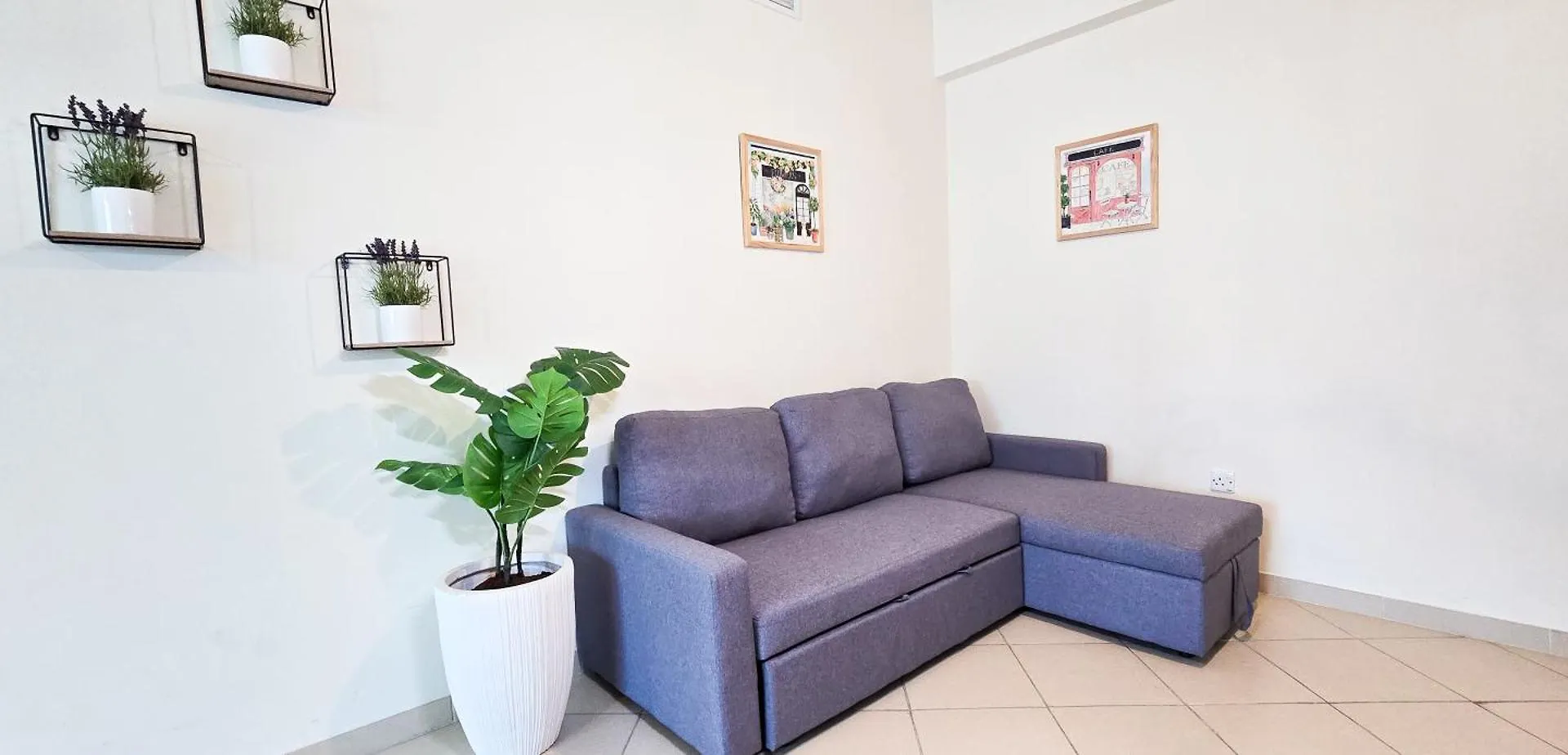 Spacious 2 Bed Apt At Marina High Floor Dubai United Arab Emirates